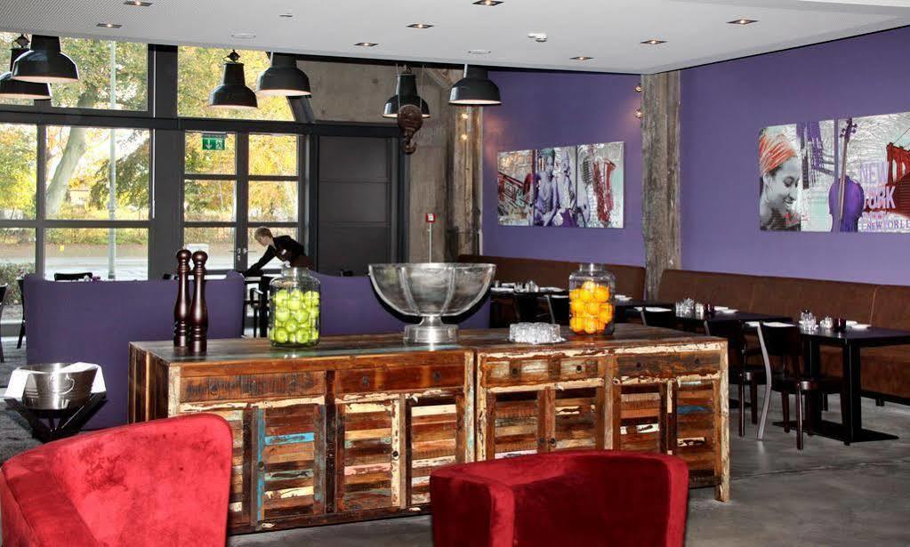 Altes Stahlwerk Business & Lifestyle Hotel Neumünster Exteriör bild